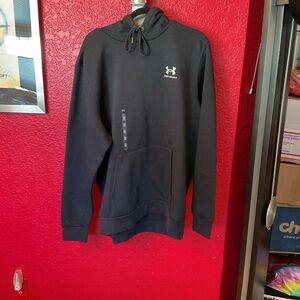NWT Under Armour Black Hoodie for Men, Size XL, kangaroo pocket